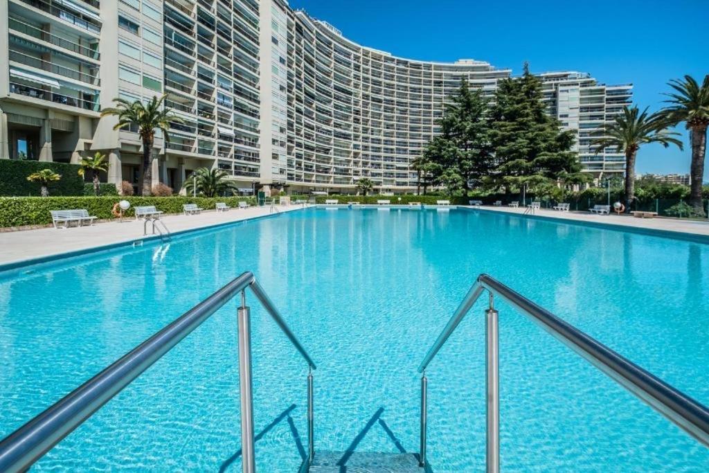 My Resid Appart Cannes Marina Vue Mer Мандельє-ла-Напуль Екстер'єр фото